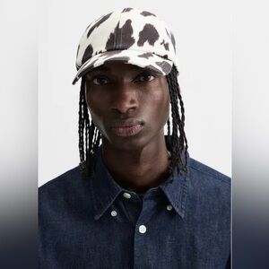 Zara Brown and White Patterned Cap